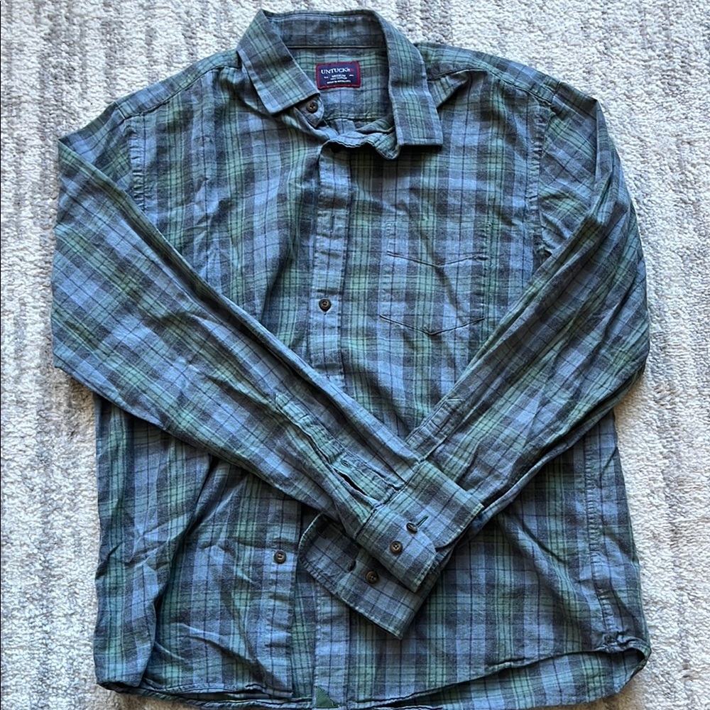 Untuckit Men's Plaid Shirt - Size M